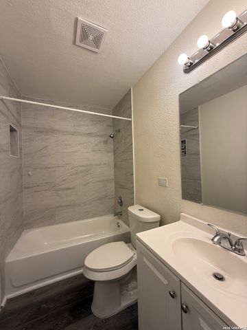 3103 NEPTUNE ST, San Antonio, TX 78226