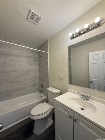 3103 NEPTUNE ST, San Antonio, TX 78226