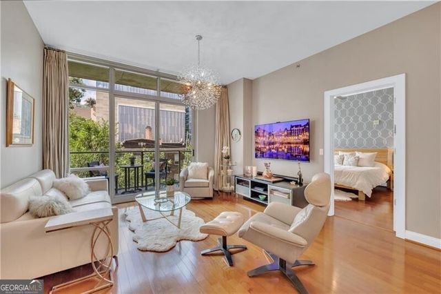 905 Juniper Street N 410, Atlanta, GA 30309