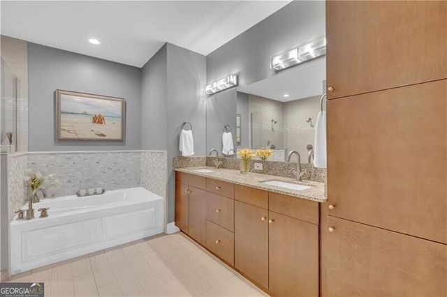 905 Juniper Street N 410, Atlanta, GA 30309