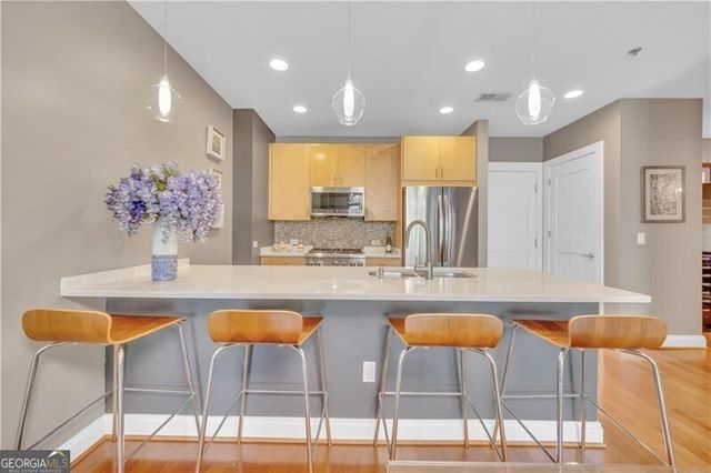 905 Juniper Street N 410, Atlanta, GA 30309