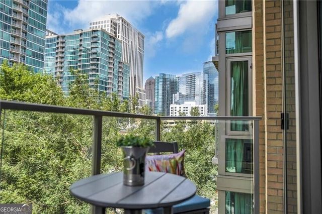 905 Juniper Street N 410, Atlanta, GA 30309