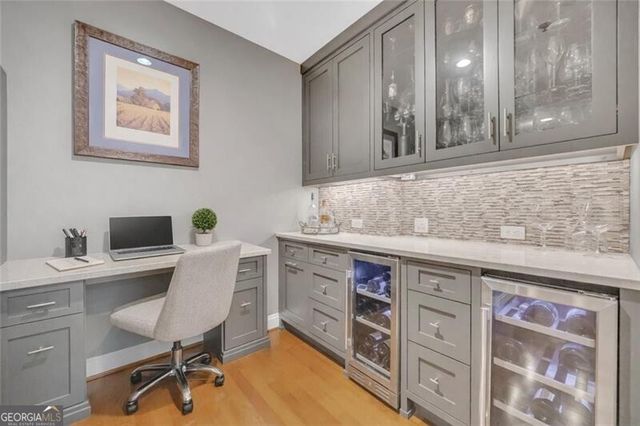 905 Juniper Street N 410, Atlanta, GA 30309