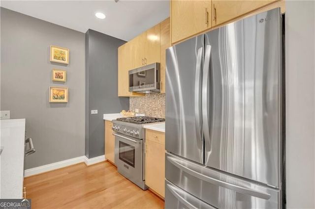 905 Juniper Street N 410, Atlanta, GA 30309