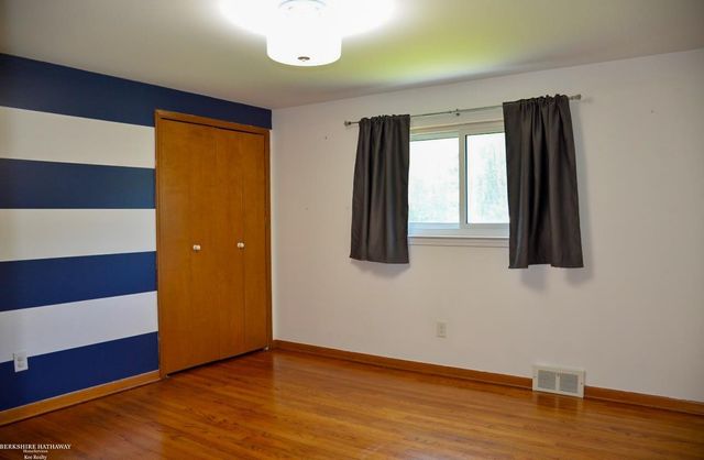 50508 W Shamrock Street, New Baltimore, MI 48047