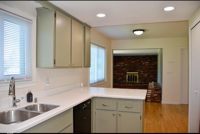 50508 W Shamrock Street, New Baltimore, MI 48047