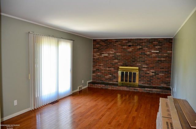 50508 W Shamrock Street, New Baltimore, MI 48047