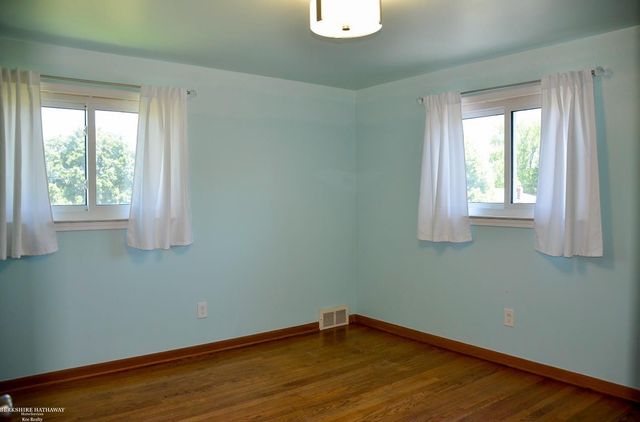 50508 W Shamrock Street, New Baltimore, MI 48047