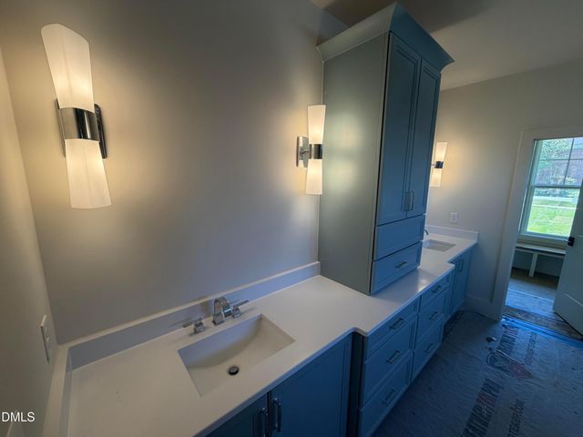 215 Grigsby Avenue, Holly Springs, NC 27540