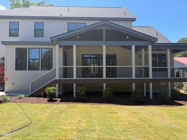 215 Grigsby Avenue, Holly Springs, NC 27540