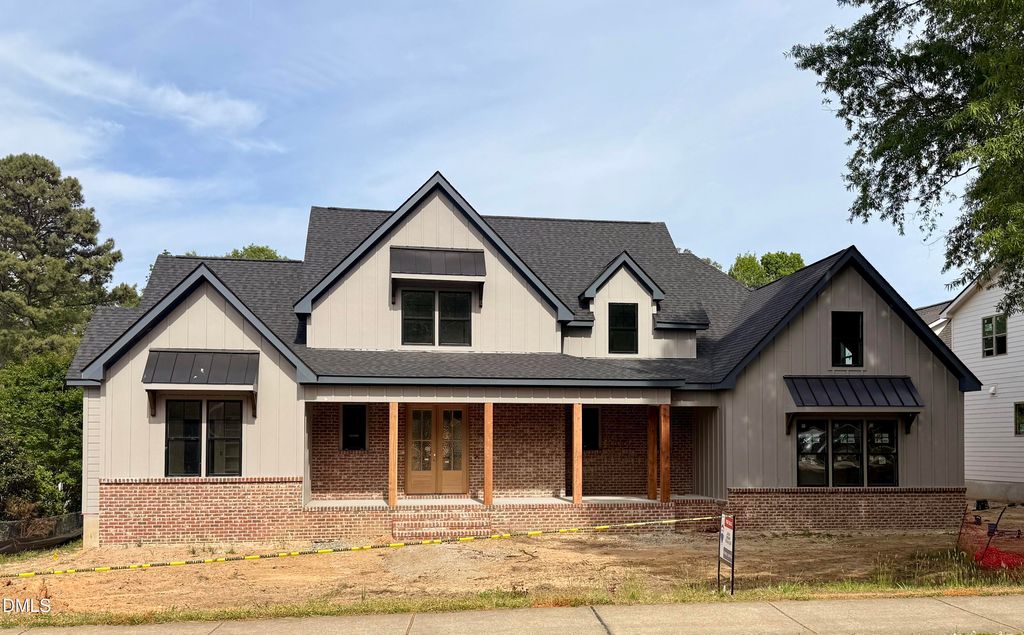 215 Grigsby Avenue, Holly Springs, NC 27540