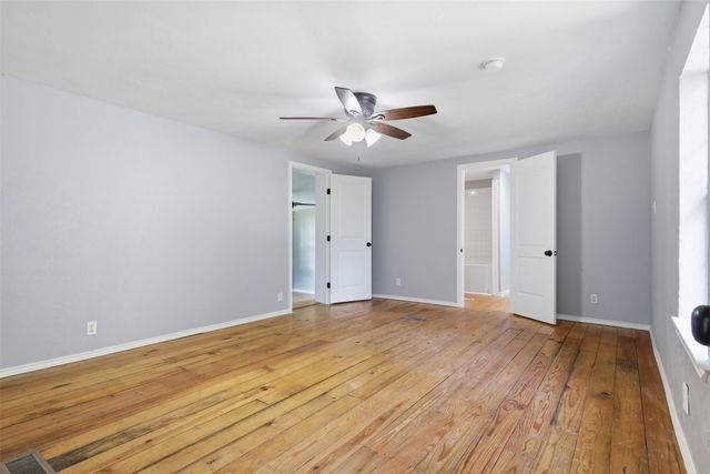 1941 Lariat Lane, Burleson, TX 76028