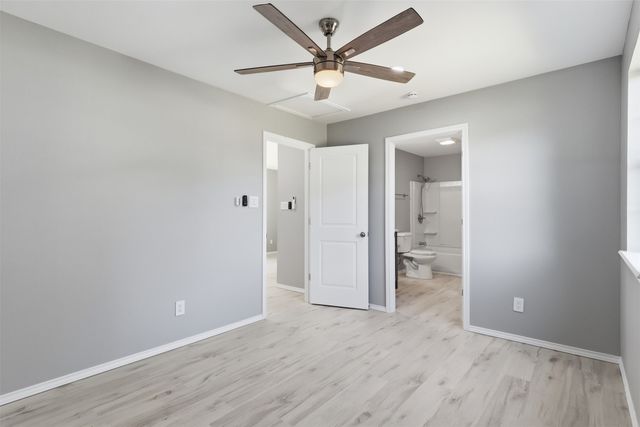 1941 Lariat Lane, Burleson, TX 76028