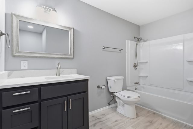 1941 Lariat Lane, Burleson, TX 76028