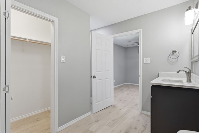 1941 Lariat Lane, Burleson, TX 76028