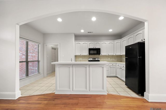 10325 Springpark Ave, Baton Rouge, LA 70810