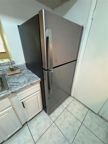 4341 W Mcnab Rd 27, Pompano Beach, FL 33069