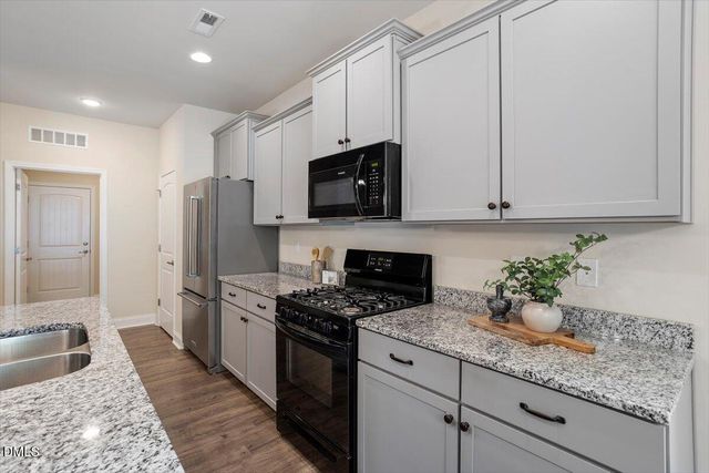 134 Woodwater Circle, Lillington, NC 27546