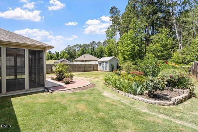134 Woodwater Circle, Lillington, NC 27546