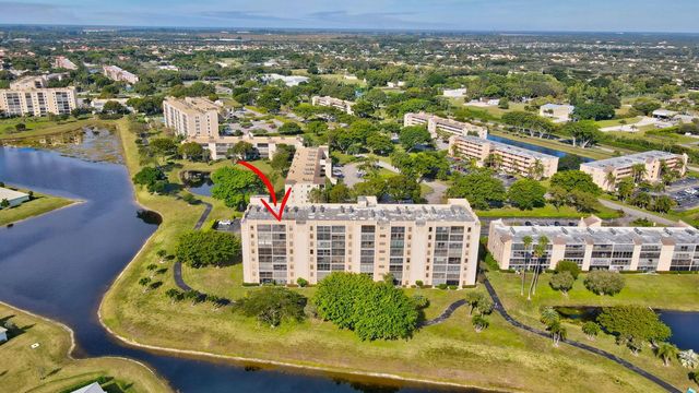 7076 Huntington Lane 407, Delray Beach, FL 33446