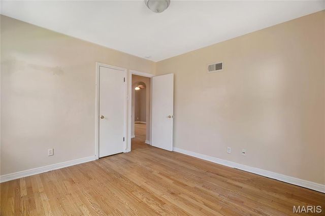 1085 Ferguson Avenue, Saint Louis, MO 63130