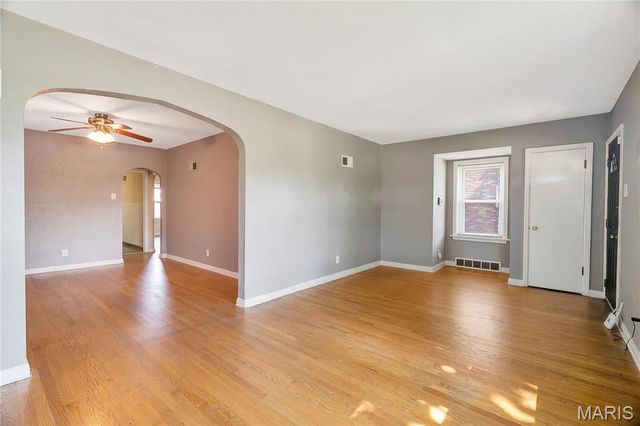 1085 Ferguson Avenue, Saint Louis, MO 63130