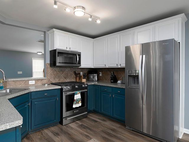 308 Balaban Circle, Woodstock, GA 30188