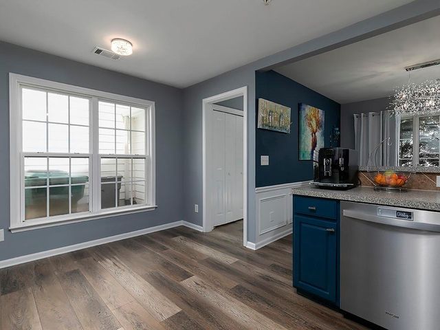 308 Balaban Circle, Woodstock, GA 30188