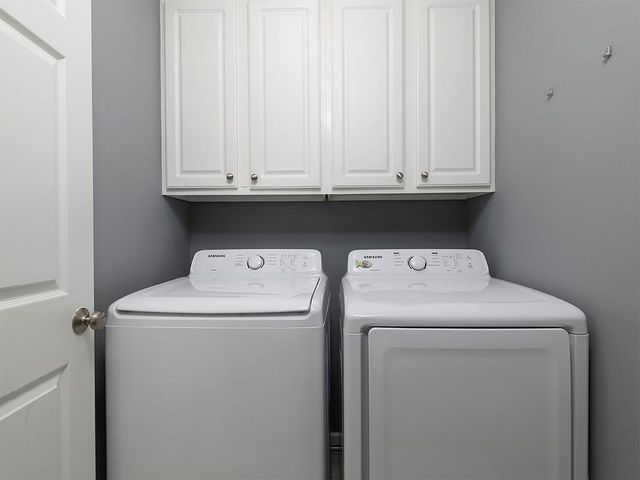 308 Balaban Circle, Woodstock, GA 30188
