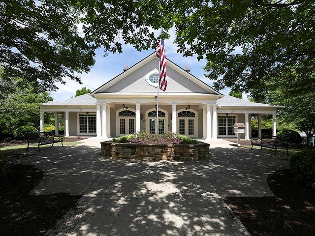 308 Balaban Circle, Woodstock, GA 30188