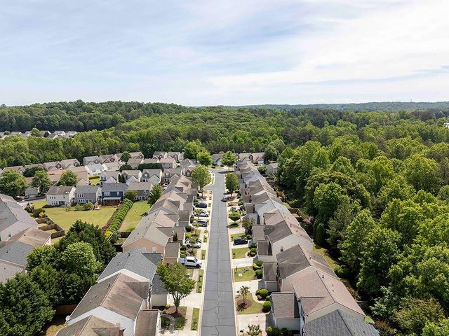 308 Balaban Circle, Woodstock, GA 30188