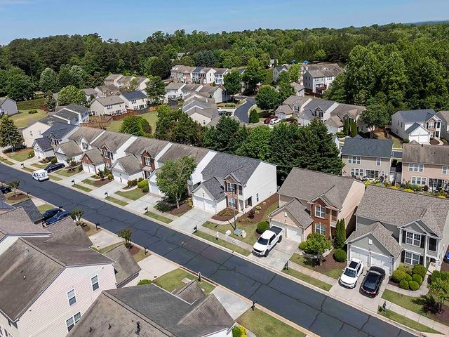 308 Balaban Circle, Woodstock, GA 30188