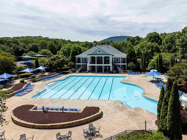 308 Balaban Circle, Woodstock, GA 30188
