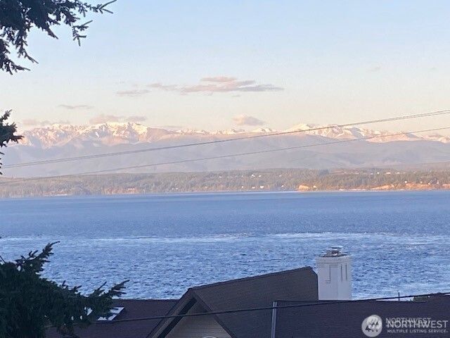 4957 Scurlock Road, Freeland, WA 98249