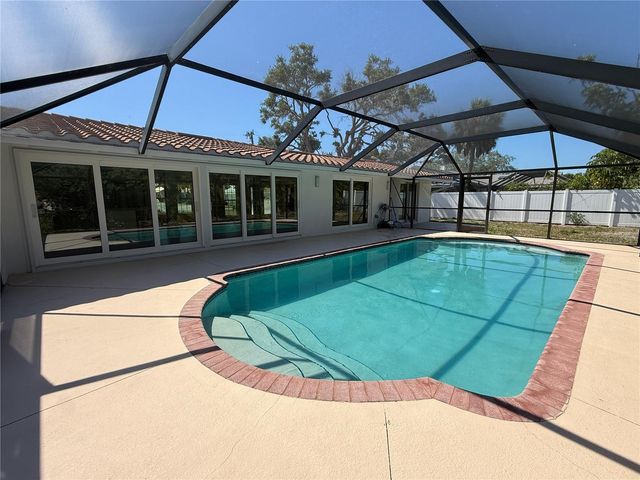 5569 SHADOW LAWN DRIVE, Sarasota, FL 34242