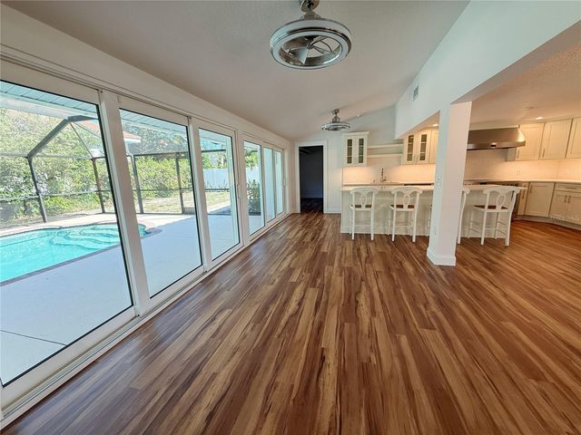5569 SHADOW LAWN DRIVE, Sarasota, FL 34242