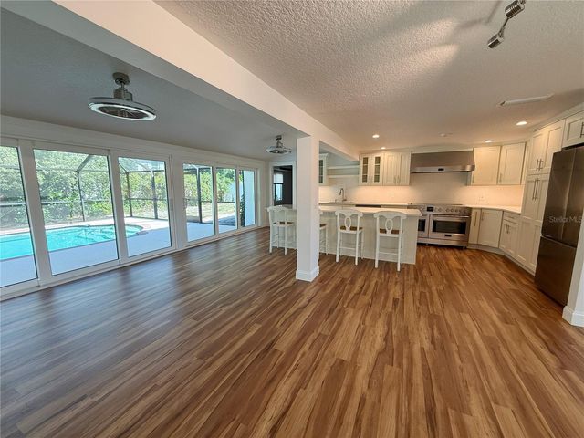 5569 SHADOW LAWN DRIVE, Sarasota, FL 34242