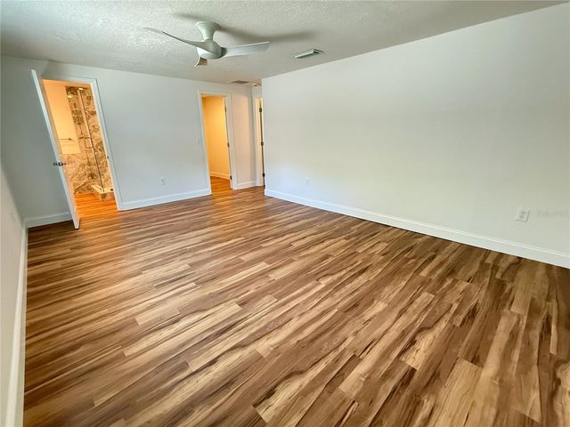 5569 SHADOW LAWN DRIVE, Sarasota, FL 34242