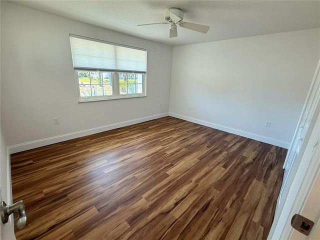 5569 SHADOW LAWN DRIVE, Sarasota, FL 34242