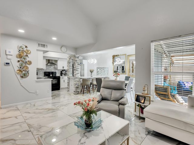 12321 Corona Lane, Houston, TX 77072