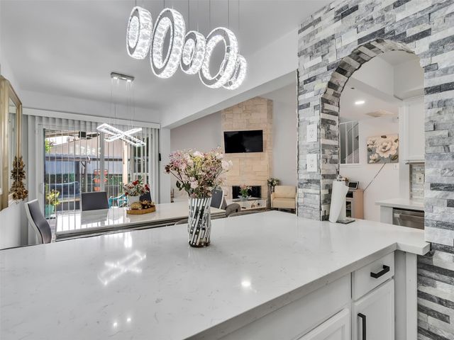 12321 Corona Lane, Houston, TX 77072