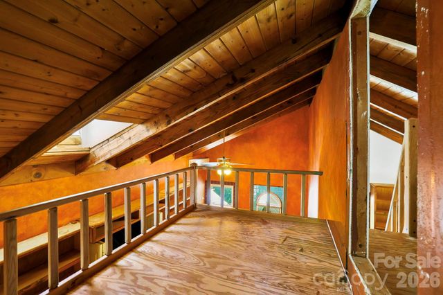 173 Camp Elliott Road, Black Mountain, NC 28711