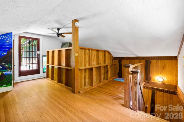 173 Camp Elliott Road, Black Mountain, NC 28711