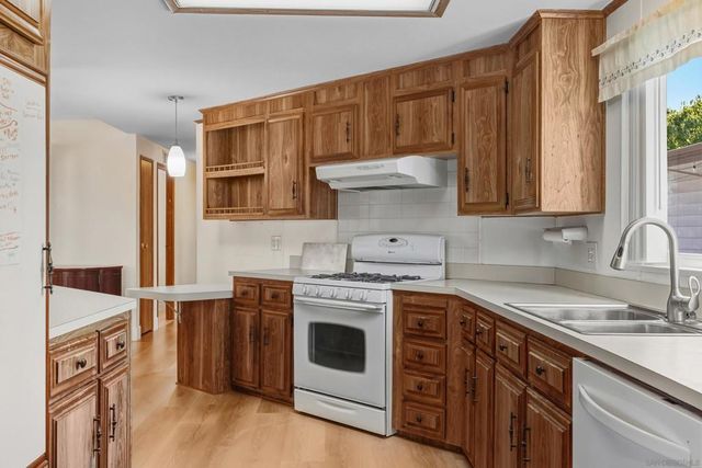 3340 Del Sol Blvd SPC 216, San Diego, CA 92154