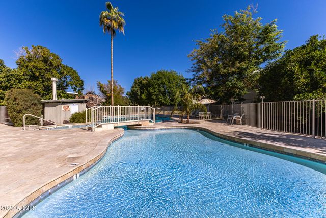 1201 E ROSE Lane 9, Phoenix, AZ 85014