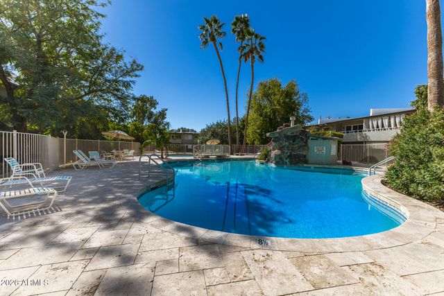 1201 E ROSE Lane 9, Phoenix, AZ 85014