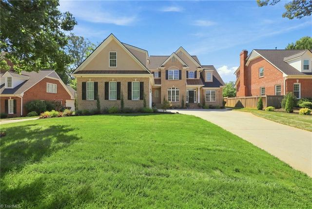14 Middlefield Court, Greensboro, NC 27455