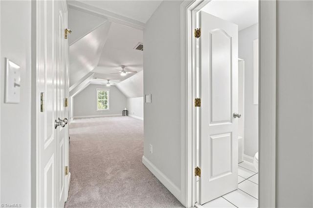 14 Middlefield Court, Greensboro, NC 27455