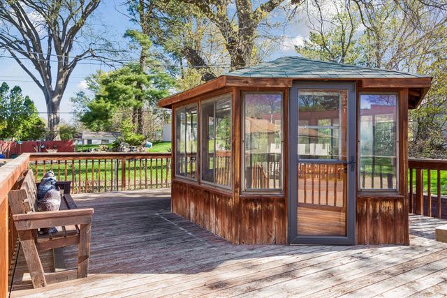 1262 Etna Street, Saint Paul, MN 55106