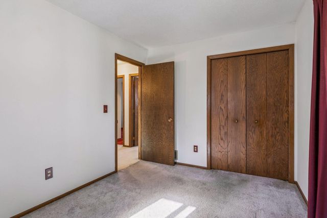 1262 Etna Street, Saint Paul, MN 55106
